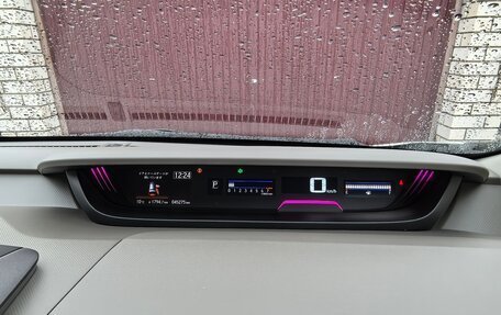 Honda Freed II, 2020 год, 2 000 000 рублей, 10 фотография