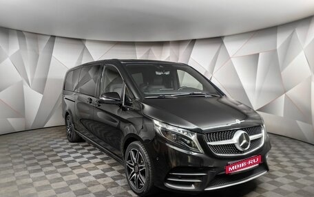 Mercedes-Benz V-Класс, 2023 год, 8 300 000 рублей, 3 фотография