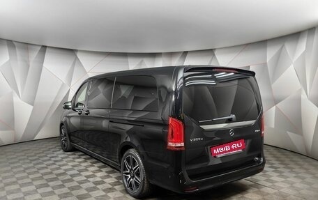 Mercedes-Benz V-Класс, 2023 год, 8 300 000 рублей, 4 фотография