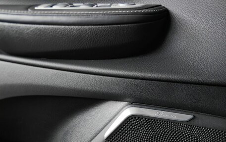 Mercedes-Benz V-Класс, 2023 год, 8 300 000 рублей, 23 фотография