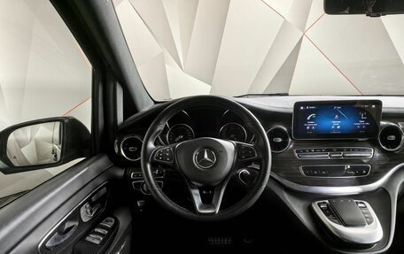 Mercedes-Benz V-Класс, 2023 год, 8 300 000 рублей, 19 фотография