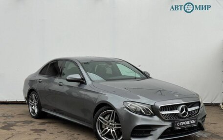 Mercedes-Benz E-Класс, 2019 год, 3 730 000 рублей, 3 фотография