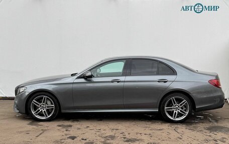 Mercedes-Benz E-Класс, 2019 год, 3 730 000 рублей, 5 фотография