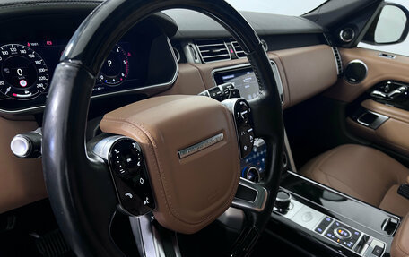 Land Rover Range Rover IV рестайлинг, 2018 год, 7 350 000 рублей, 2 фотография