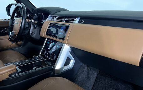 Land Rover Range Rover IV рестайлинг, 2018 год, 7 350 000 рублей, 11 фотография