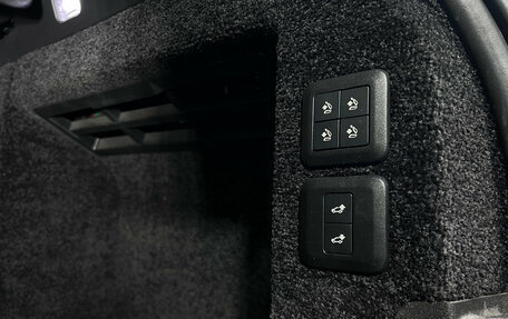 Land Rover Range Rover IV рестайлинг, 2018 год, 7 350 000 рублей, 15 фотография