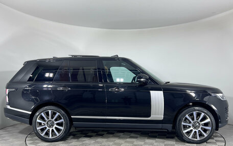 Land Rover Range Rover IV рестайлинг, 2018 год, 7 350 000 рублей, 19 фотография