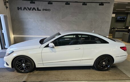 Mercedes-Benz E-Класс, 2015 год, 2 300 000 рублей, 5 фотография