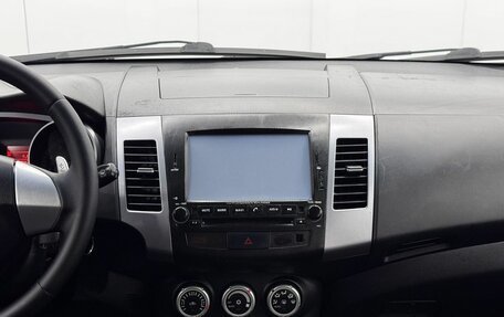 Mitsubishi Outlander III рестайлинг 3, 2008 год, 1 240 000 рублей, 11 фотография