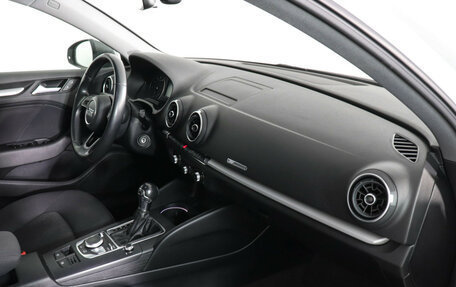 Audi A3, 2018 год, 1 549 000 рублей, 10 фотография