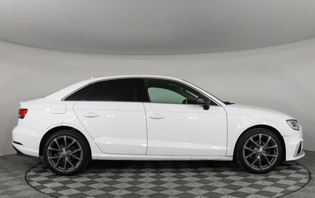 Audi A3, 2018 год, 1 549 000 рублей, 4 фотография