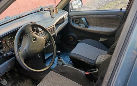 Daewoo Nexia I рестайлинг, 2003 год, 85 000 рублей, 2 фотография