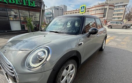 MINI Hatch, 2019 год, 1 620 000 рублей, 5 фотография