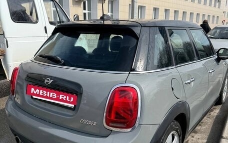 MINI Hatch, 2019 год, 1 620 000 рублей, 3 фотография