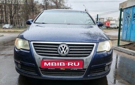 Volkswagen Passat B6, 2005 год, 550 000 рублей, 6 фотография