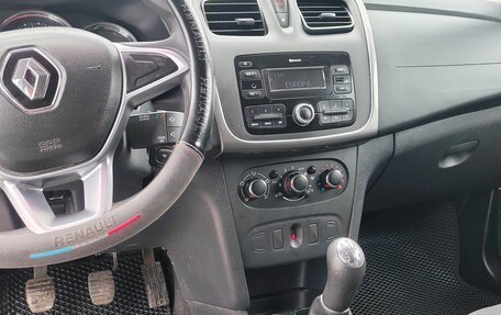 Renault Logan II, 2019 год, 13 фотография