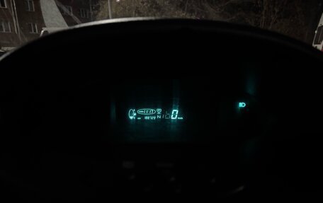 Toyota Vitz, 1999 год, 325 000 рублей, 14 фотография