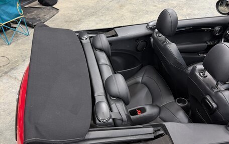 MINI Cabrio, 2021 год, 2 600 000 рублей, 22 фотография