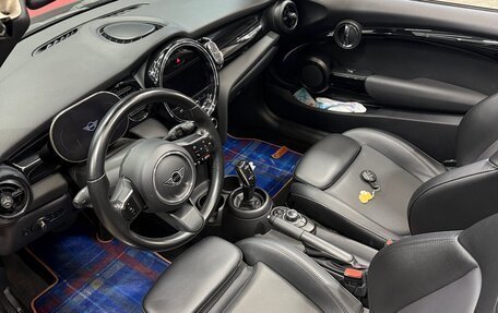 MINI Cabrio, 2021 год, 2 600 000 рублей, 24 фотография