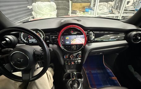 MINI Cabrio, 2021 год, 2 600 000 рублей, 28 фотография