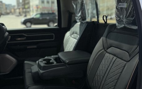 Rambler 1500, 2025 год, 11 000 000 рублей, 13 фотография