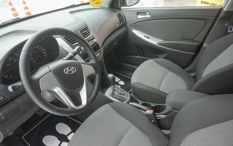 Hyundai Solaris II рестайлинг, 2011 год, 775 000 рублей, 4 фотография