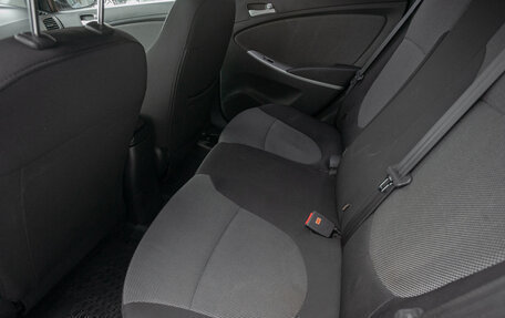 Hyundai Solaris II рестайлинг, 2011 год, 775 000 рублей, 12 фотография