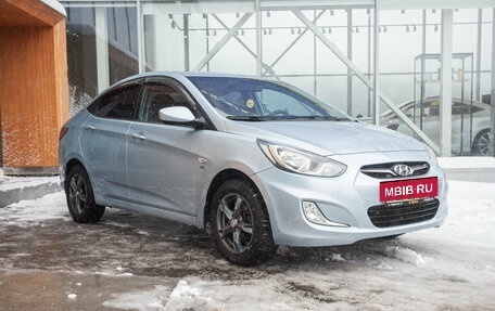 Hyundai Solaris II рестайлинг, 2011 год, 775 000 рублей, 9 фотография