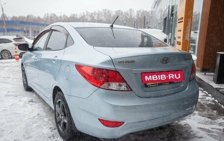 Hyundai Solaris II рестайлинг, 2011 год, 775 000 рублей, 8 фотография