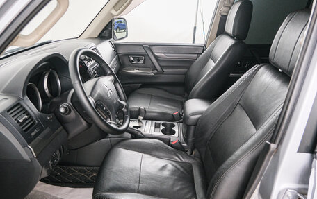 Mitsubishi Pajero IV, 2014 год, 2 599 000 рублей, 8 фотография