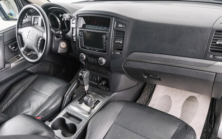 Mitsubishi Pajero IV, 2014 год, 2 599 000 рублей, 13 фотография