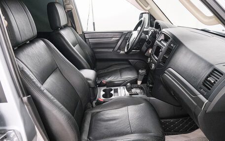 Mitsubishi Pajero IV, 2014 год, 2 599 000 рублей, 14 фотография