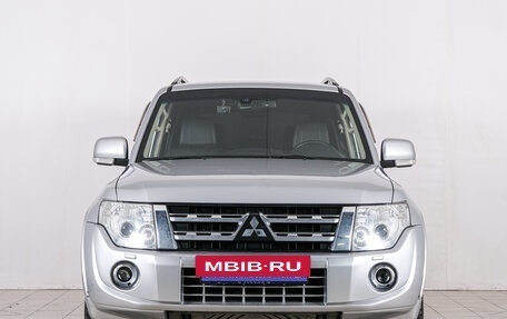 Mitsubishi Pajero IV, 2014 год, 2 599 000 рублей, 2 фотография