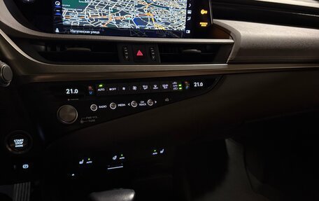 Lexus ES VII, 2021 год, 4 800 000 рублей, 9 фотография