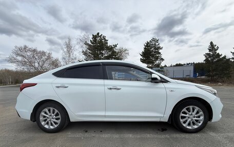 Hyundai Solaris II рестайлинг, 2017 год, 1 450 000 рублей, 9 фотография