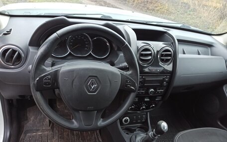 Renault Duster I рестайлинг, 2015 год, 1 044 000 рублей, 10 фотография