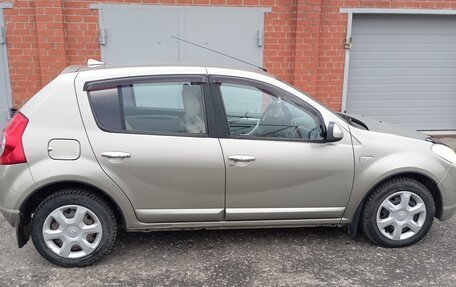 Renault Sandero I, 2011 год, 700 000 рублей, 4 фотография