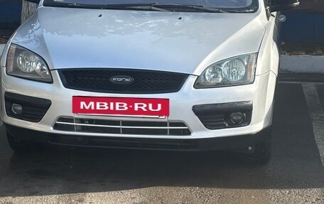 Ford Focus II рестайлинг, 2005 год, 320 000 рублей, 2 фотография