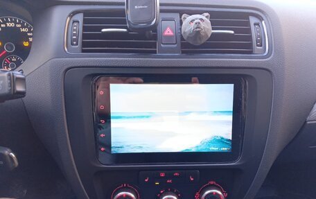 Volkswagen Jetta VI, 2014 год, 999 000 рублей, 23 фотография