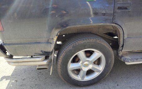 Chevrolet Tahoe II, 1998 год, 1 000 000 рублей, 18 фотография