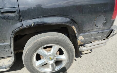 Chevrolet Tahoe II, 1998 год, 1 000 000 рублей, 19 фотография