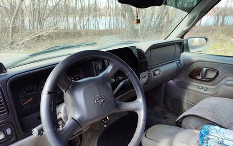 Chevrolet Tahoe II, 1998 год, 1 000 000 рублей, 26 фотография