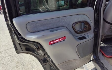 Chevrolet Tahoe II, 1998 год, 1 000 000 рублей, 21 фотография