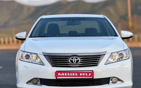 Toyota Camry, 2014 год, 1 570 000 рублей, 3 фотография
