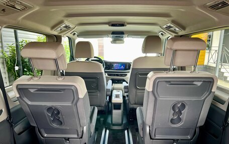 Volkswagen Multivan, 2022 год, 4 550 000 рублей, 13 фотография