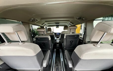 Volkswagen Multivan, 2022 год, 4 550 000 рублей, 12 фотография