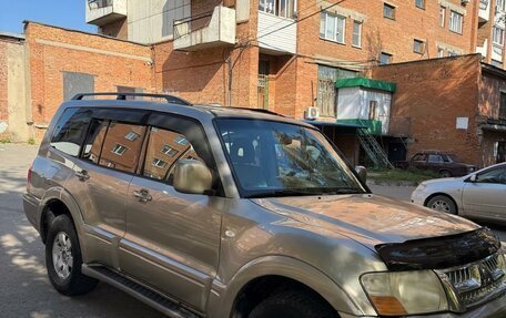 Mitsubishi Pajero III рестайлинг, 2004 год, 850 000 рублей, 14 фотография