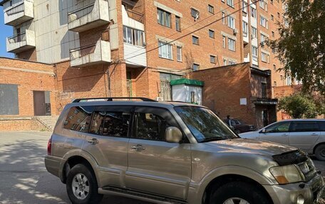 Mitsubishi Pajero III рестайлинг, 2004 год, 850 000 рублей, 13 фотография