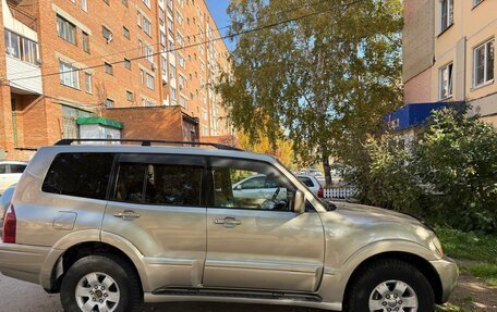 Mitsubishi Pajero III рестайлинг, 2004 год, 850 000 рублей, 12 фотография