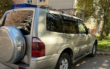 Mitsubishi Pajero III рестайлинг, 2004 год, 850 000 рублей, 36 фотография